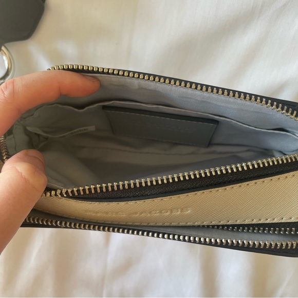 Marc Jacobs The Snapshot - Wolf Grey Multi - Picture 10 of 13